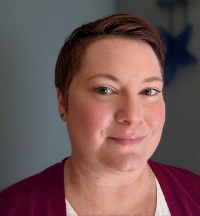 Headshot of Amber Eshelman