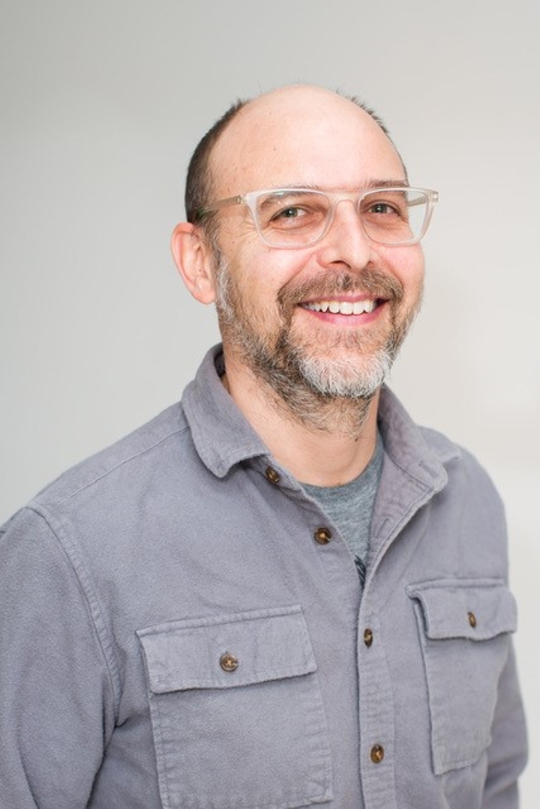 Headshot of Jeffrey Stolz